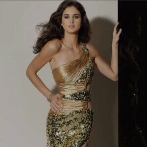 Mori Lee 91131 Gold Prom Dress Size 0